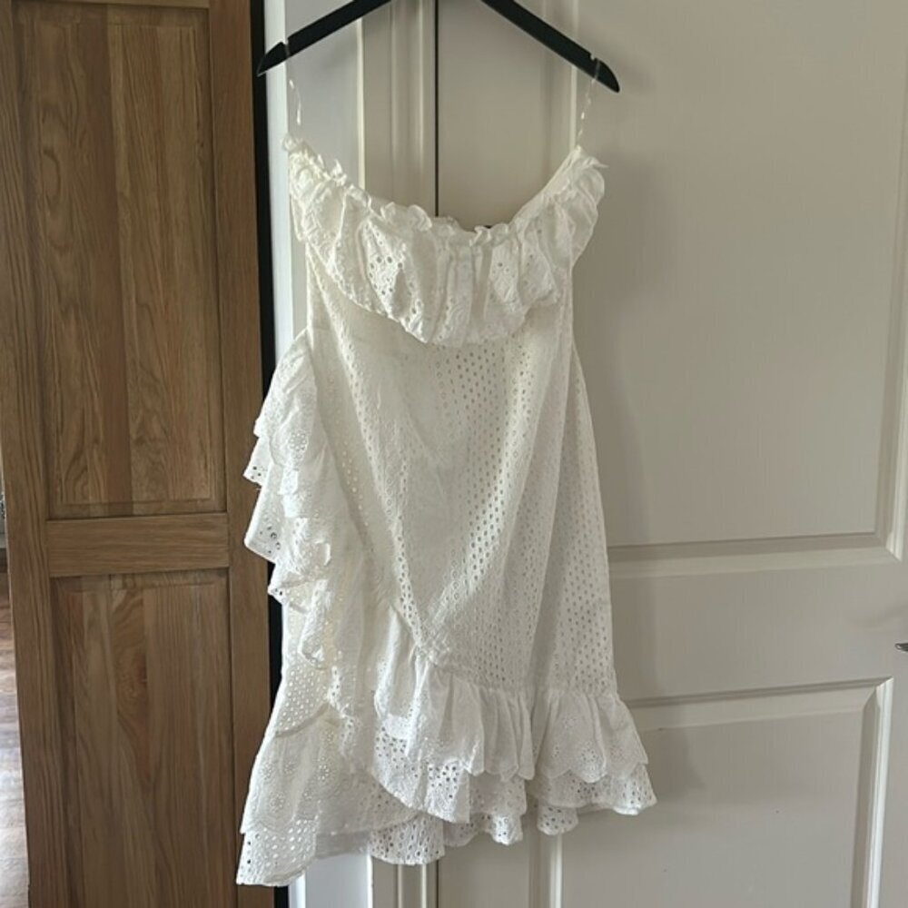 NWT TRUE DECADENCE white strapless crochet lace ruffle dress US 10
